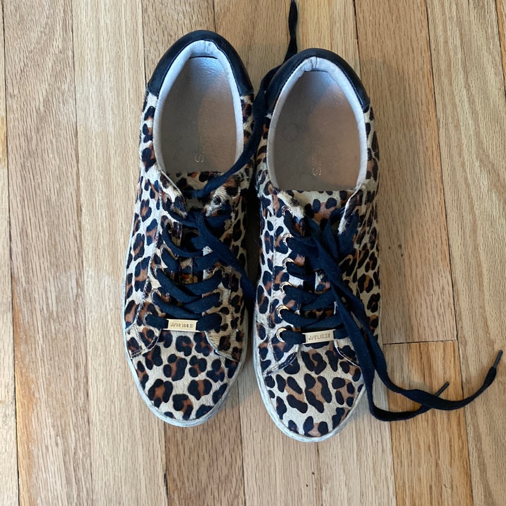 Leopard J Slides, size 9.